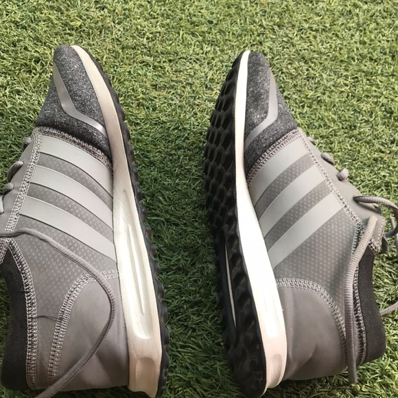 Adidas shoes - Picture 6 of 9